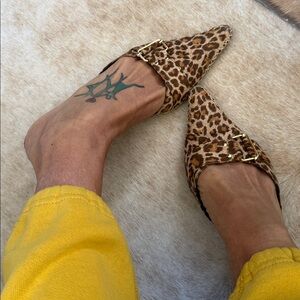 Seventeen Milo mules kitten heel leopard print design with a pointed toe size 10